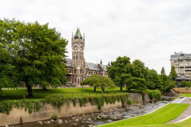 Yeni Zelanda 'nın güneyindeki Dunedin' de Otago Üniversitesi 'nin ana binası.