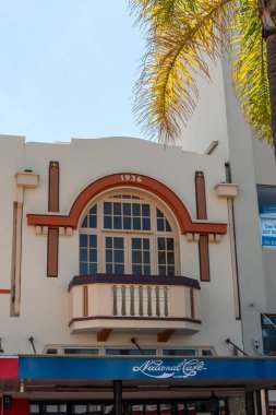 Napier, Yeni Zelanda 'nın kuzeyindeki ünlü Art Deco binaları