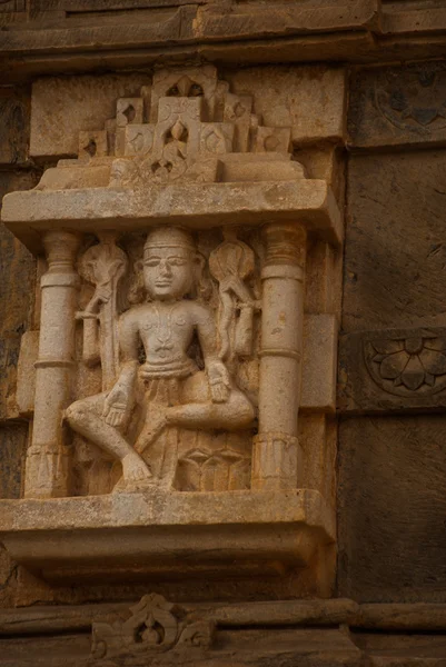 Jagdish Mandir tempel. Udaipur, India. Fragmenten van wanden. — Stockfoto