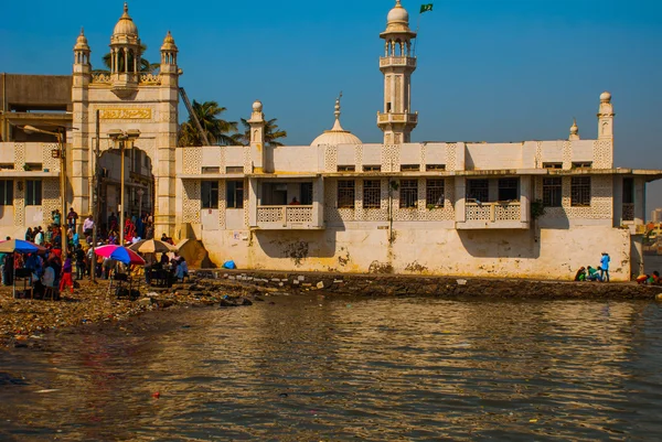 Moschea Haji Ali. Mumbai, India . — Foto Stock