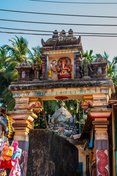 De markt in India. Animatie tempel. — Stockfoto