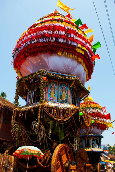 Gokarna, Karnataka, India. Siva Murthy - Mahabaleshwar lingam. — Stock Photo, Image