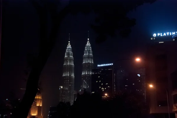 Zwillingstürme der Petronas. kuala lumpur, malaysien. — Stockfoto