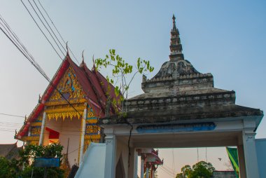 Budist tapınağı. Hatyai. Tayland.