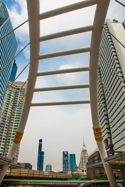 Cidade de Banguecoque, distrito de negócios. Arranha-céus. Tailândia — Fotografia de Stock