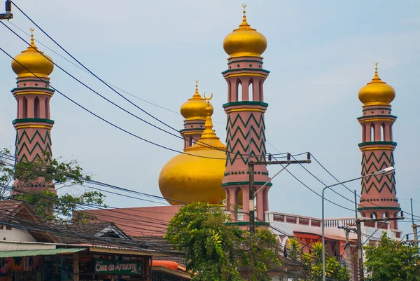 Mezquita. Krabi, Ao Nang, Tailandia . — Foto de Stock