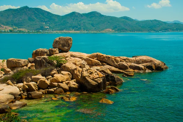 Zahradní kameny. Nha Trang. Vietnam — Stock fotografie