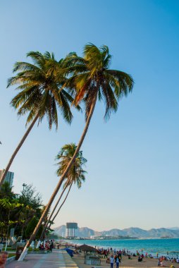Merkezi plaja deniz görünümü. Nha Trang. Vietnam