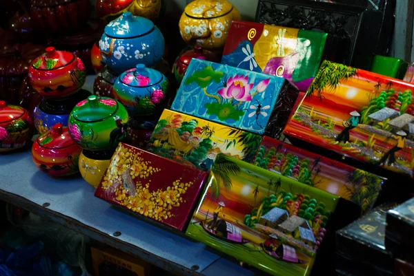 Avondmarkt. Souvenirs voor toeristen. Nha Trang, Vietnam. — Stockfoto