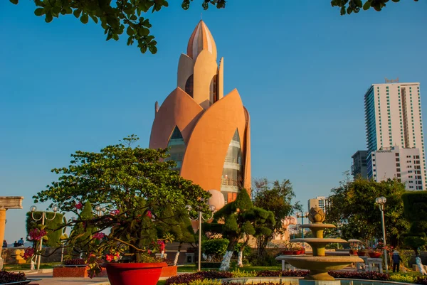 Lotus denir bina. Nha Trang. Vietnam