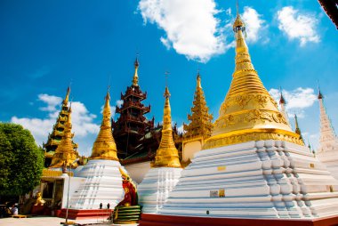 Shwedagon Selami pagoda. Yangon, Myanmar