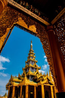 Shwedagon Selami pagoda. Yangon, Myanmar