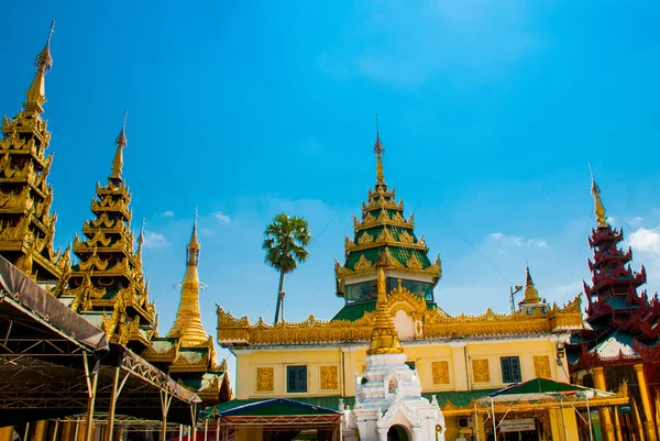 Shwedagon Paya pagode. Rangum, Mianmar — Fotografia de Stock