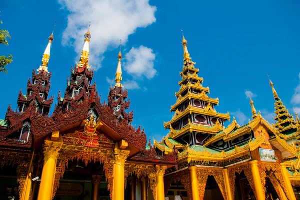 Shwedagon Paya pagode. Rangum, Mianmar — Fotografia de Stock