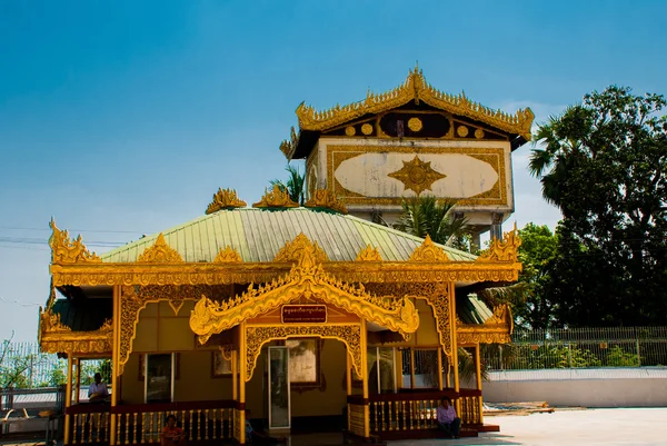 Pagoda Shwedagon Paya. Yangon, Myanmar — Zdjęcie stockowe