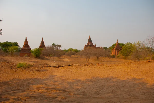 Antické chrámy v Bagan, Myanmar. Barma — Stock fotografie