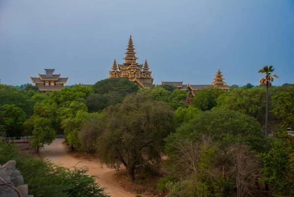 Antika tempel i Bagan, Myanmar. Burma — Stockfoto