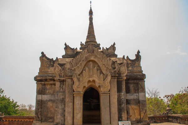 Templos antiguos en bagan, myanmar — Foto de Stock