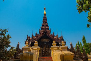 Shwe bin kyaung, ahşap teak Manastırı mandalay, myanmar'olduğunu