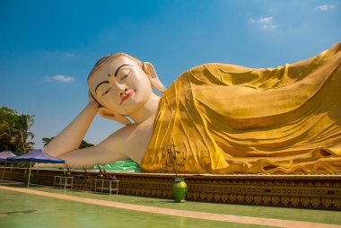 Mya Tha Lyaung yatan Buda. Bago. Myanma. Burma.