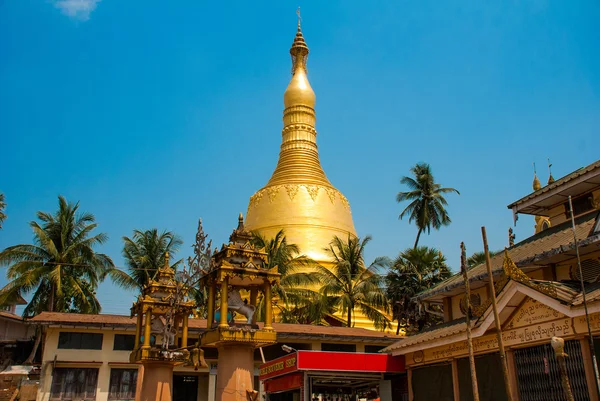 Shwemawdaw Pagoda Paya. Bago en Myanmar. Birmania . — Foto de Stock