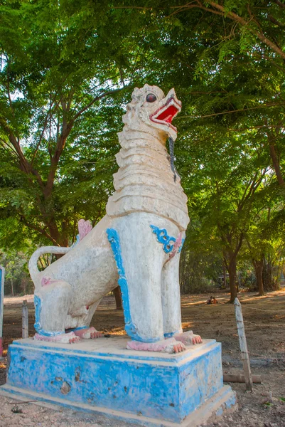 La sculpture de l'animal. Hpa-An, Myanmar. Birmanie — Photo