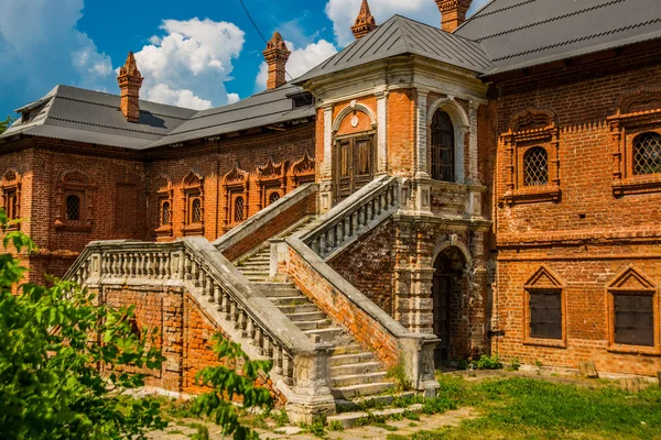 Escalera. Krutitsy Patriarchal Metochion, Moscú, Rusia . — Foto de Stock