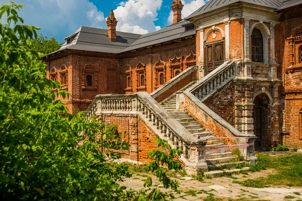 Ladder. Krutitsy Patriarchal Metochion, Moscow, Russia. — Stock Photo, Image