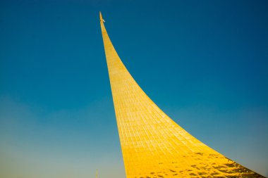 Anıt alanı fatihler ve Konstantin Tsiolkovsky heykeli. Moscow, Rusya Federasyonu.