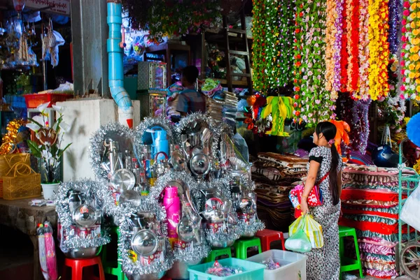 Items with street night market. Burma. Myanmar. — Stock Photo, Image