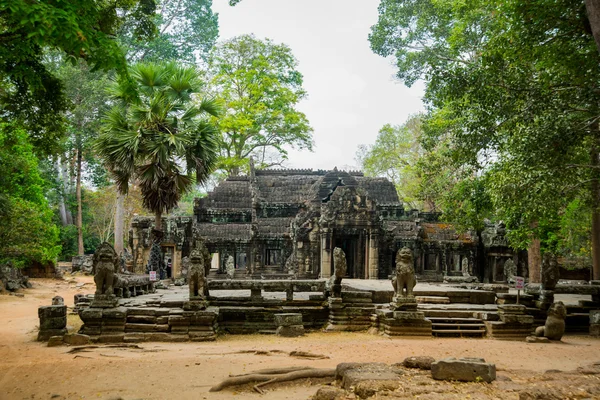 The temple complex of Angkor. — Stock Photo, Image