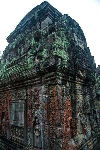 The temple complex of Angkor.Cambodia. — Stock Photo, Image