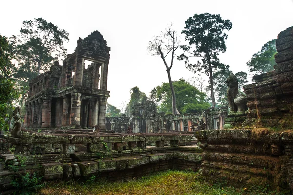 O complexo do templo de Angkor . — Fotografia de Stock