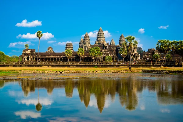 O complexo do templo de Angkor Wat . — Fotografia de Stock