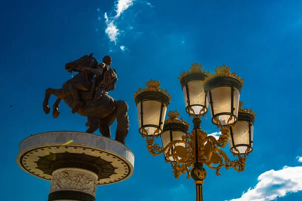 Skopje North Macedonia Krijger Paard Alexander Grote Standbeeld Het Centrum — Stockfoto