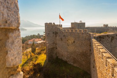 OHRID, NORTH MACEDONIA: Kuzey Makedonya 'daki UNESCO Dünya Mirasları Bölgesi olan Kral Samuel' in Eski Kalesi veya Samuel 'in Ohri' deki Kalesi