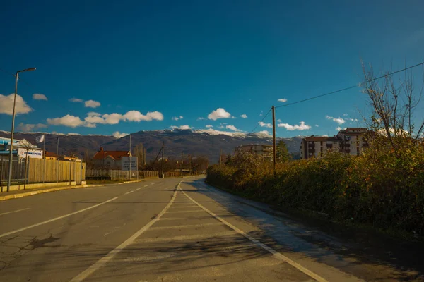 Ohrid North Macedonia Bela Paisagem Com Montanhas Perto Cidade Ohrid — Fotografia de Stock