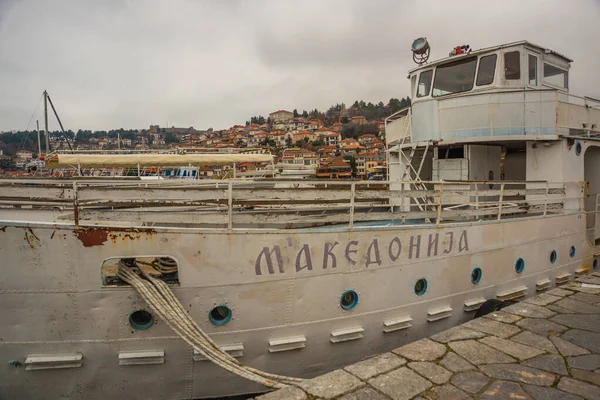 Ohrid Macedonia Del Norte Vista Del Muelle Con Barcos Terraplén —  Fotos de Stock