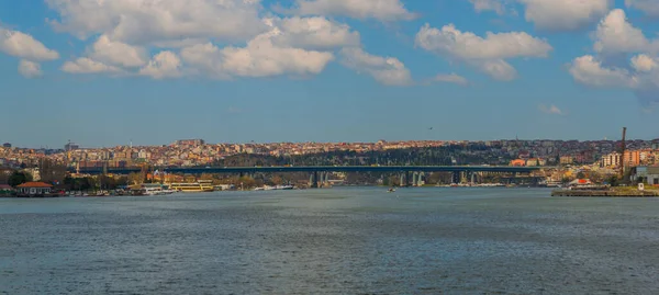 Istanbul Turkey Krajina Výhledem Město Istanbul Bosporu Slunečného Dne — Stock fotografie