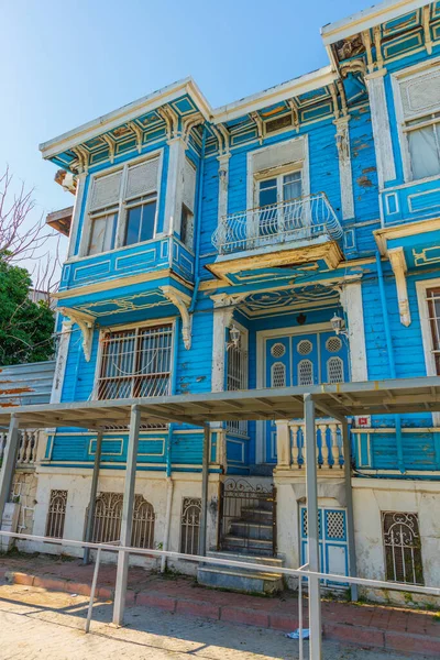 Istanbul Turchia Vecchi Edifici Colorati Una Strada Nel Quartiere Fatih — Foto Stock