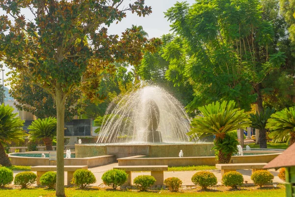 Kemer Türkei Brunnen Mit Delfinen Einem Park Kemer Kemer Ist — Stockfoto