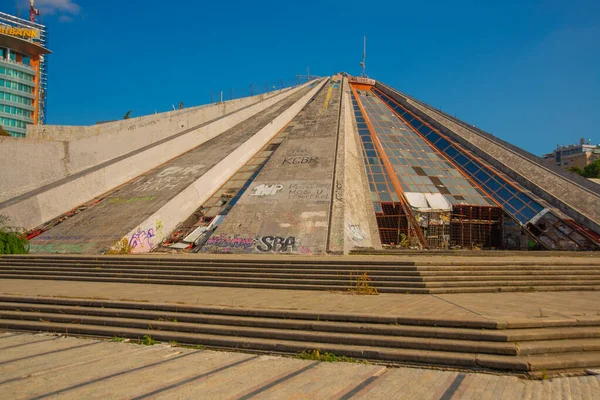 Tirana Albania Pyramid Memory One Historical Symbols Tirana Albania — Stock fotografie