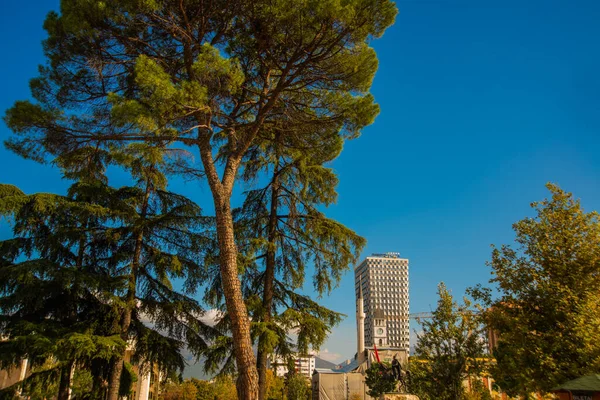 Ran Albania Modern Hotel Plaza Tid Kulesi Arnavutluk Yüksek Gökdeleni — Stok fotoğraf