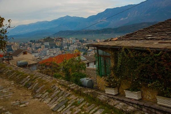 Gjirokastra Albania Stare Domy Historycznej Części Miasta Gjirokastra Albania Lista — Zdjęcie stockowe