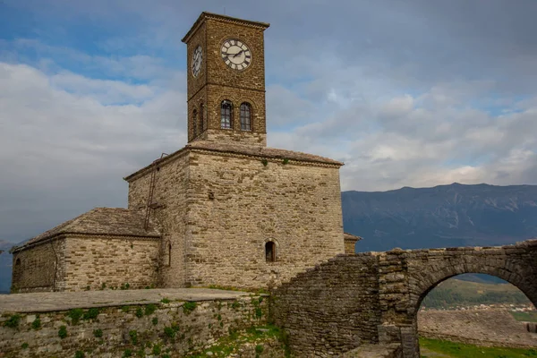 Gjirokastra Albania Antigua Torre Del Reloj Castillo Gjirokastra Patrimonio Humanidad —  Fotos de Stock