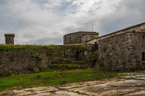 Gjirokastra Albanie Vue Sur Vieille Forteresse Les Murs Gjirokastra Par — Photo