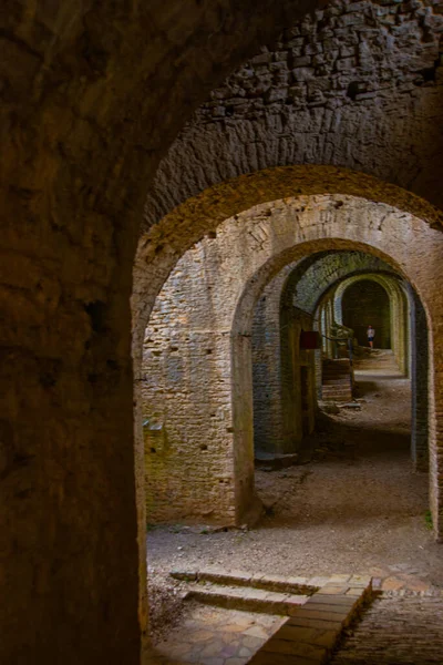 Gjirokastra Albania Old Arched Entrances Gjirokastra Fortress Unesco World Heritage — Stock Photo, Image