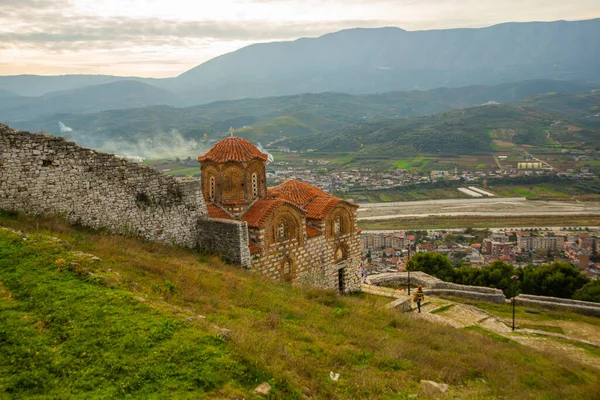 Berat Albania Cerkiew Trójcy Świętej Zamku Berata Lista Światowego Dziedzictwa — Zdjęcie stockowe
