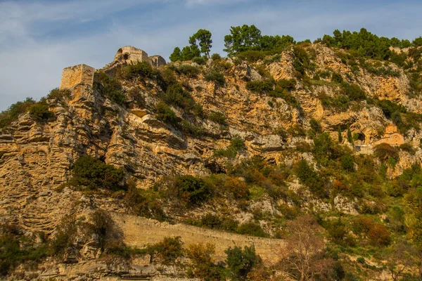 Berat Albania Κάστρο Του Μπεράτ Και Ορθόδοξη Εκκλησία Της Αγίας — Φωτογραφία Αρχείου