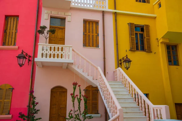 Vlora Vlore Albania Красивые Разноцветные Фасады Старых Зданий Историческом Центре — стоковое фото